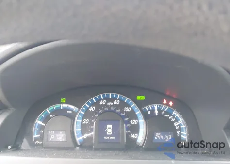 2012 Toyota Camry Hybrid Le z USA, uszkodzony, nr VIN 4T1BD1FK8CU019657